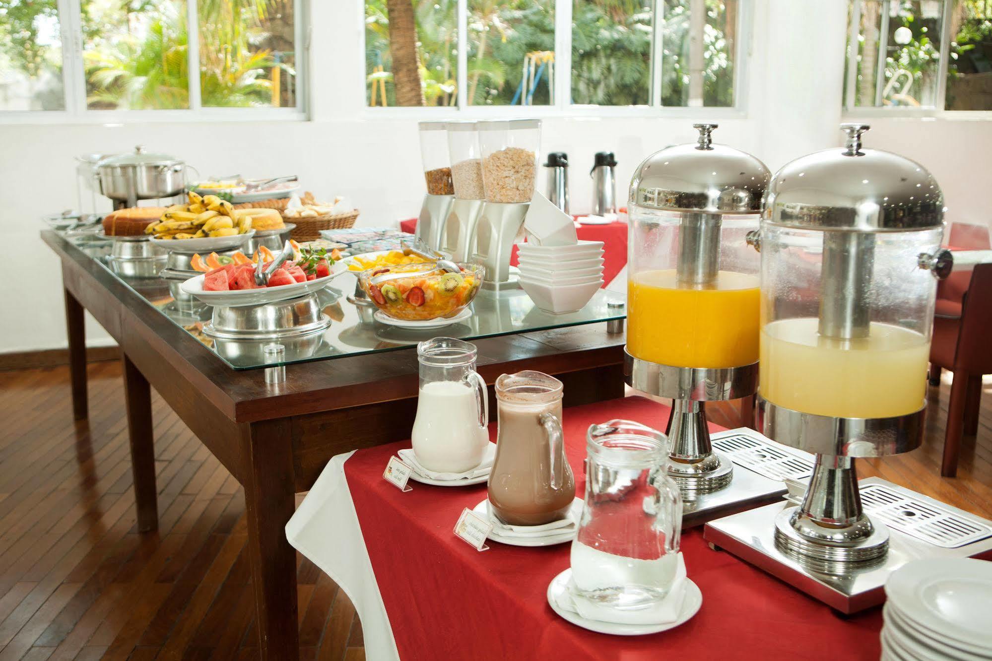 Hotel Vila Rica Campinas Кампинас Екстериор снимка